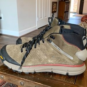 Danner MEN'S TRAIL 2650 size 12 DUSTY OLIVE GTX HIKING BOOTS - SOFT TOE 61240